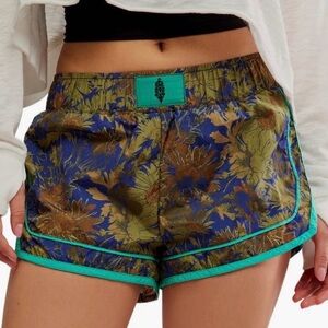 🌀FREE PEOPLE MOVEMENT VARSITY BLUES PRINT ATHLETIC SHORTS - NWT